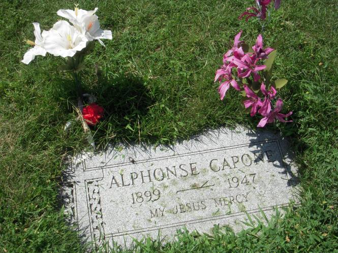 The Capone gravesite gets frequent visitors at Mount Carmel Cemetery.